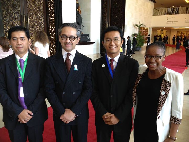 With Minister of Foreign Affairs of Indonesia (second from left)